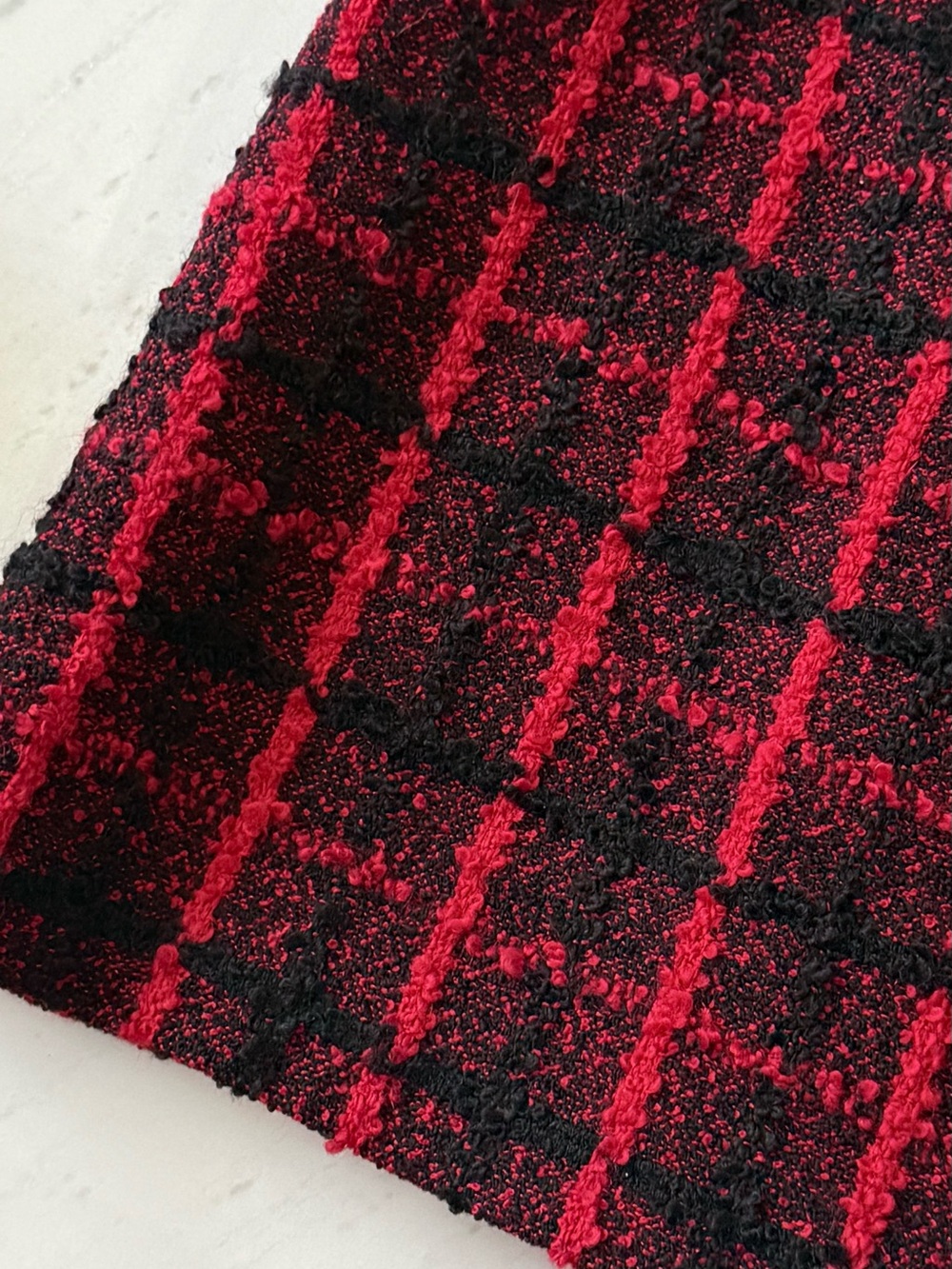 Versace Red and Black Plaid Tweed Mini Skirt with Gold Medusa Buttons - Picture 3 of 4